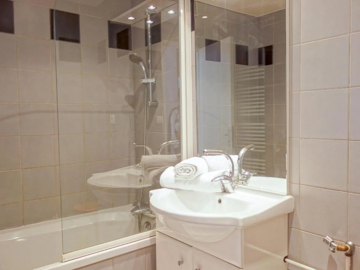 Apartment Les Moutieres B1 Et B2 - Val Claret-20 By Interhome Tignes